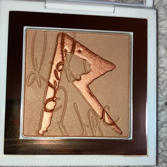 MAC X RiRi - Bronzer - HTF - Picture 2 of 5